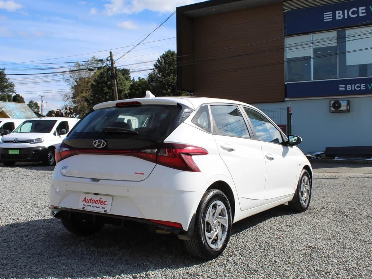 HYUNDAI I20 2022 - Imagen 8