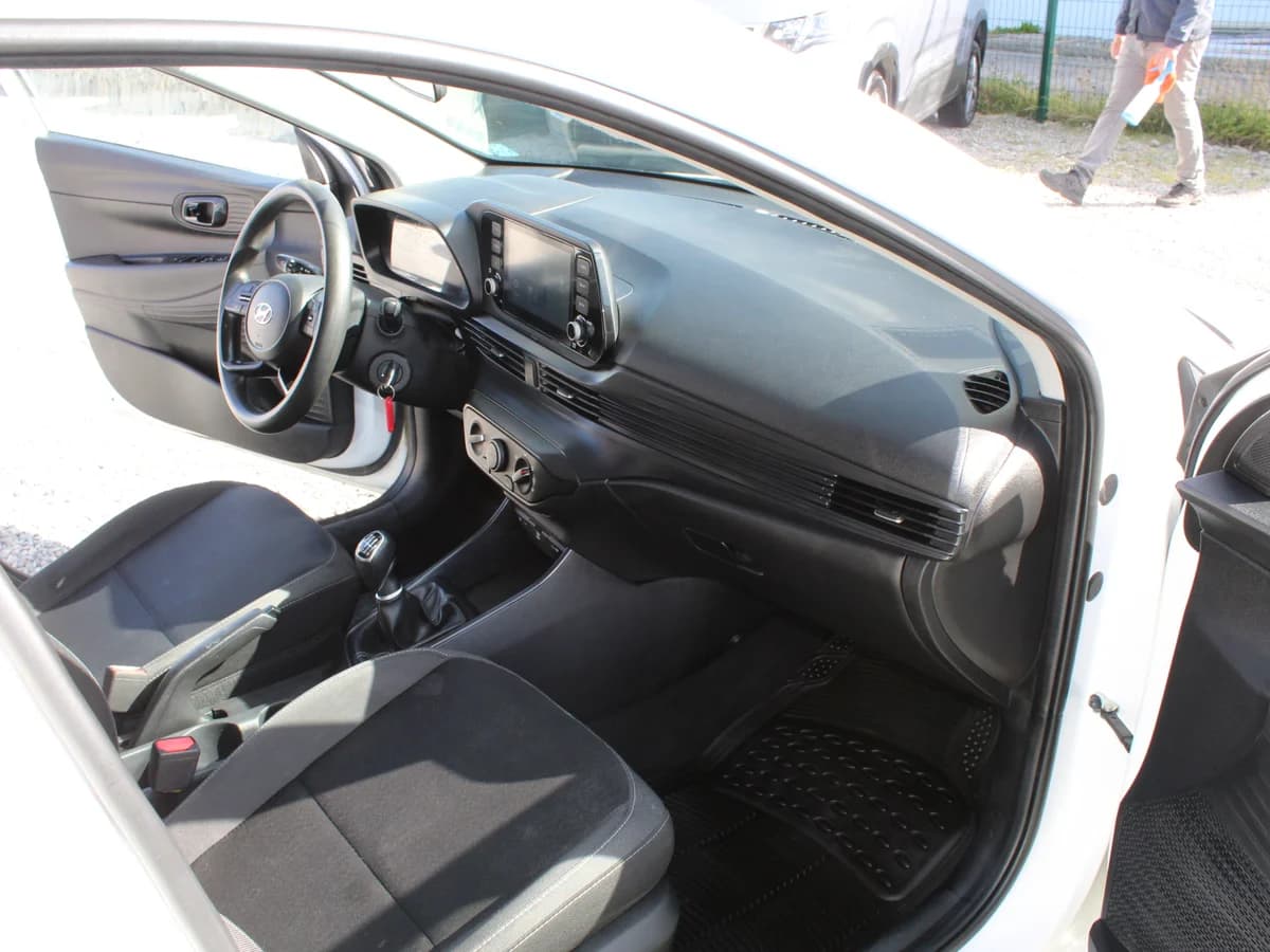 HYUNDAI I20 2022 - Imagen 5