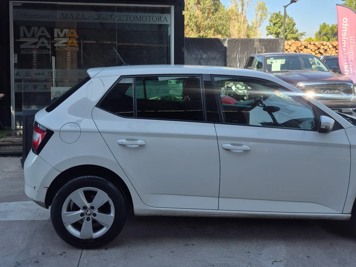 Skoda Fabia Active - Imagen 3