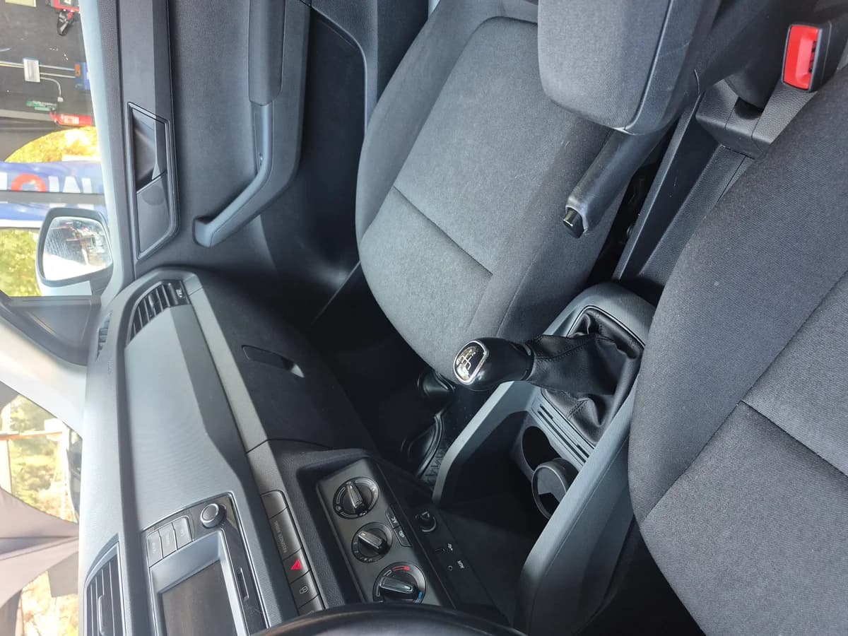 Skoda Fabia Active - Imagen 9