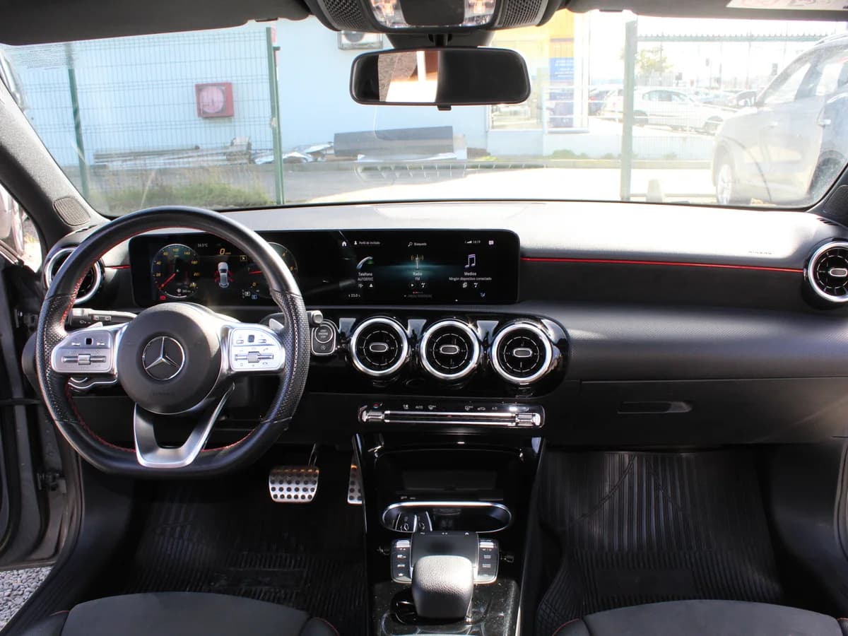 MERCEDES BENZ A200 DIÉSEL AUT. 2021 - Imagen 6