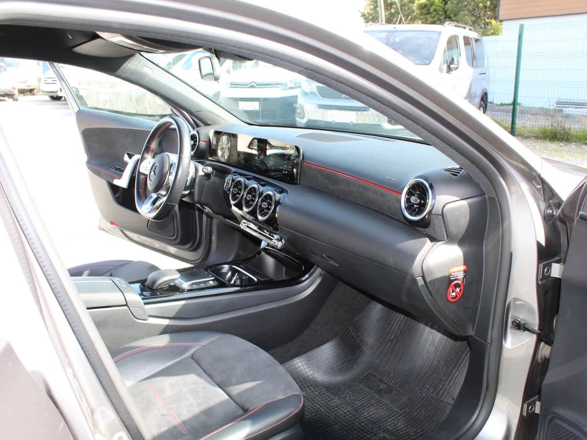 MERCEDES BENZ A200 DIÉSEL AUT. 2021 - Imagen 5