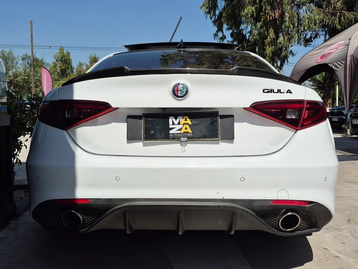 Alfa Romeo Giulia - Imagen 16