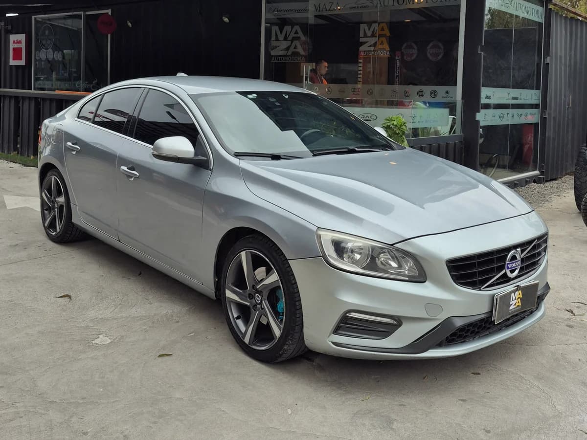 Volvo S60 t4 r Desing - Imagen 2