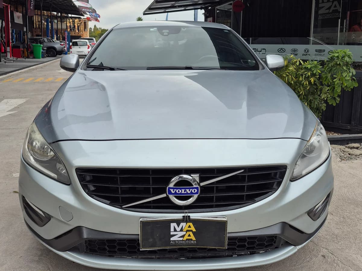Volvo S60 t4 r Desing - Imagen 5
