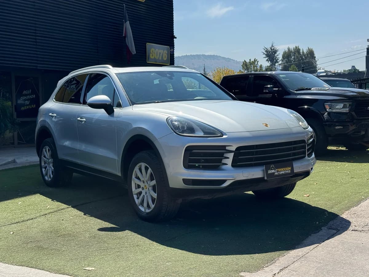 PORSCHE CAYENNE E3 2019 - Imagen 1