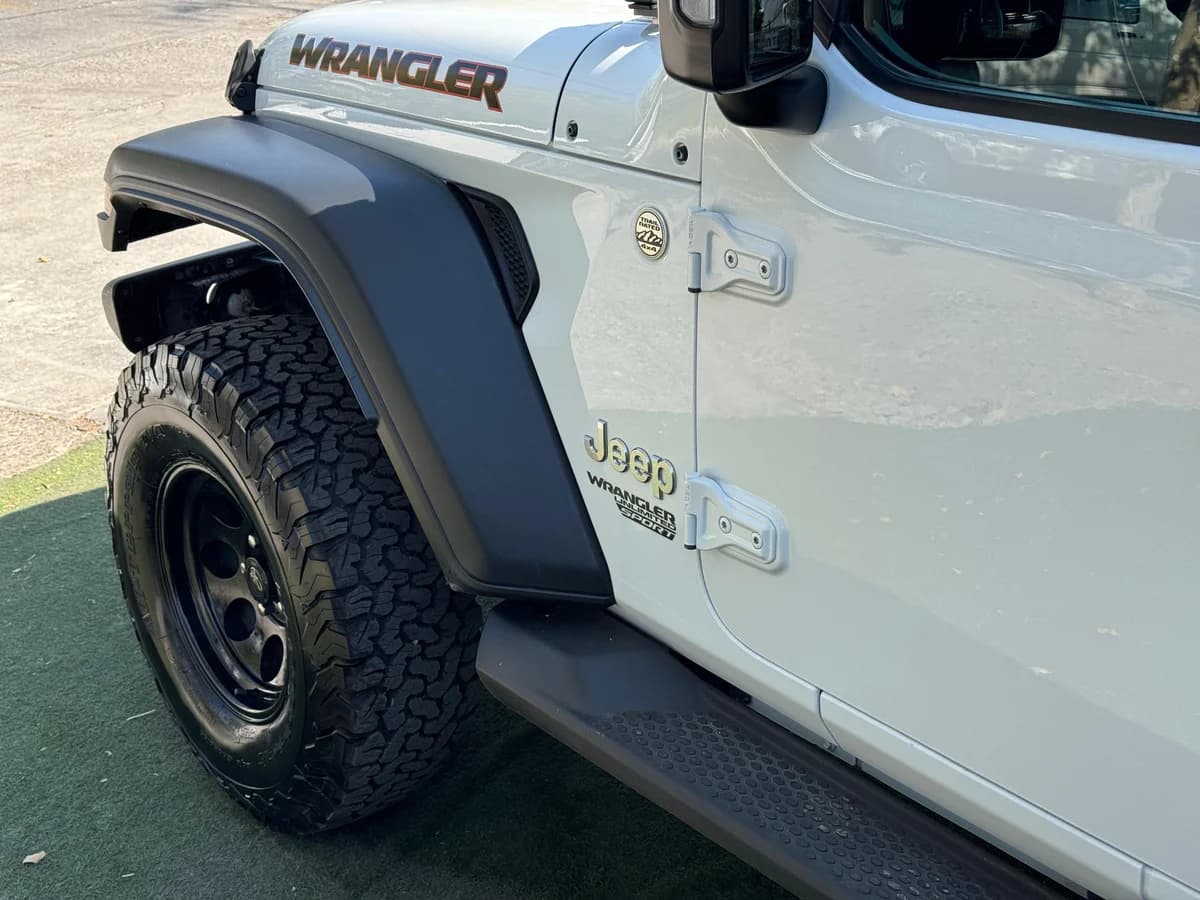 JEEP WRANGLER JLU SPORT 2019 - Imagen 11