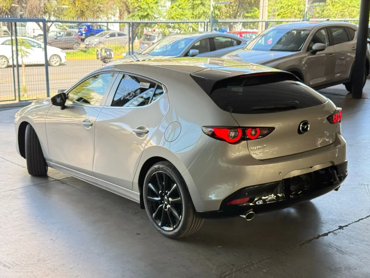 MAZDA NEW 3 SPORT 2.0 CORE AT - Imagen 2