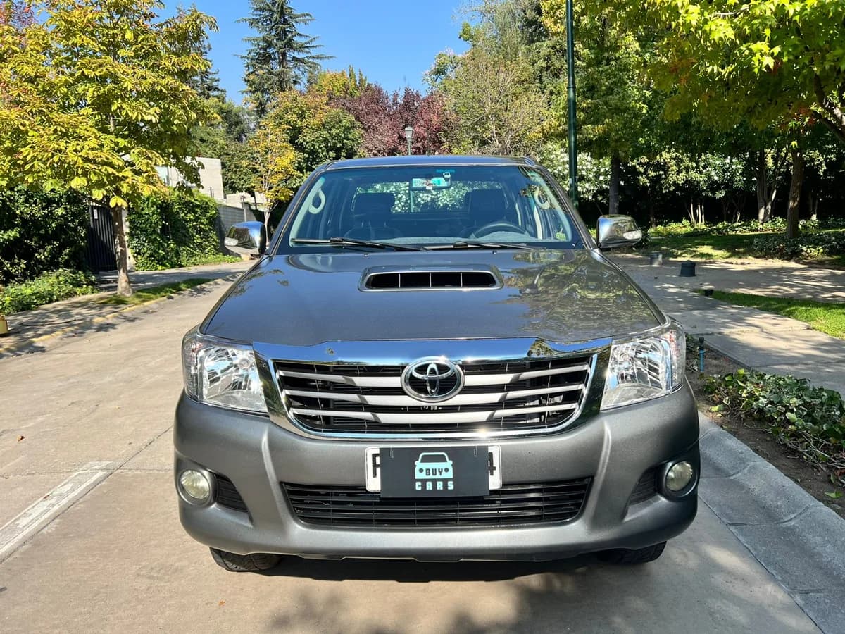 TOYOTA HILUX 2.5L DIESEL SR DC 4X2 (PERDIDA ASIMILADA) - Imagen 6
