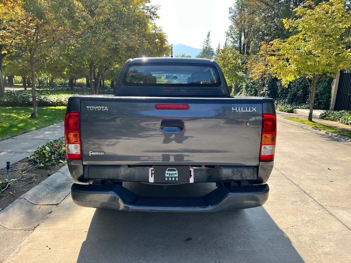 TOYOTA HILUX 2.5L DIESEL SR DC 4X2 (PERDIDA ASIMILADA) - Imagen 13