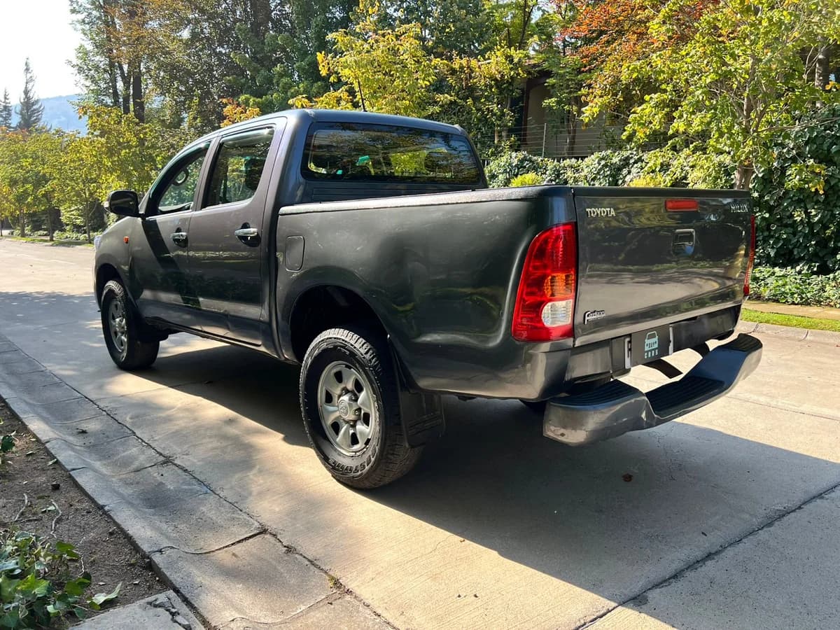 TOYOTA HILUX 2.5L DIESEL SR DC 4X2 (PERDIDA ASIMILADA) - Imagen 21
