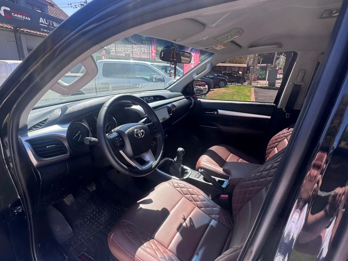 TOYOTA HILUX SR 2.7 - Imagen 10