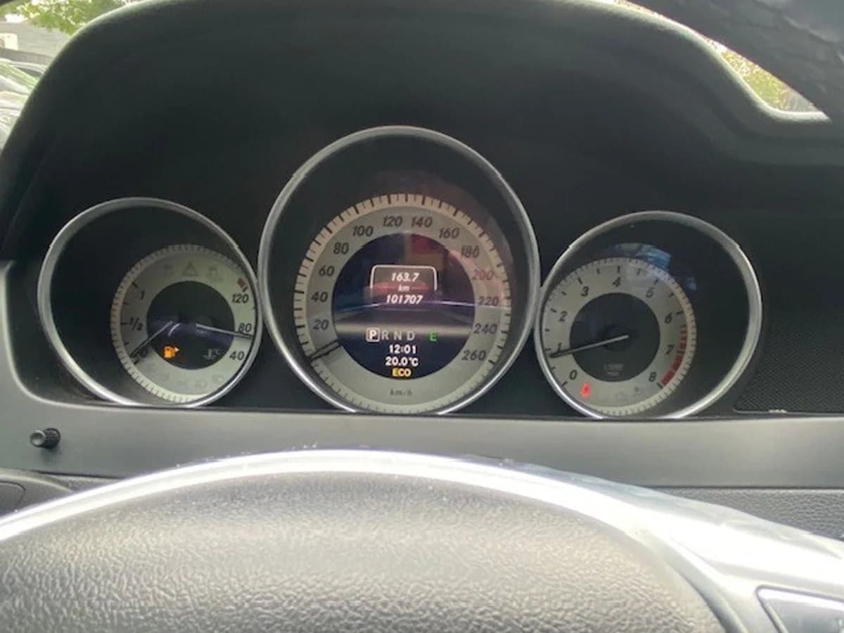 MERCEDES-BENZ C250 C250 CGI B. Eficiency 1.7 2013 - Imagen 23