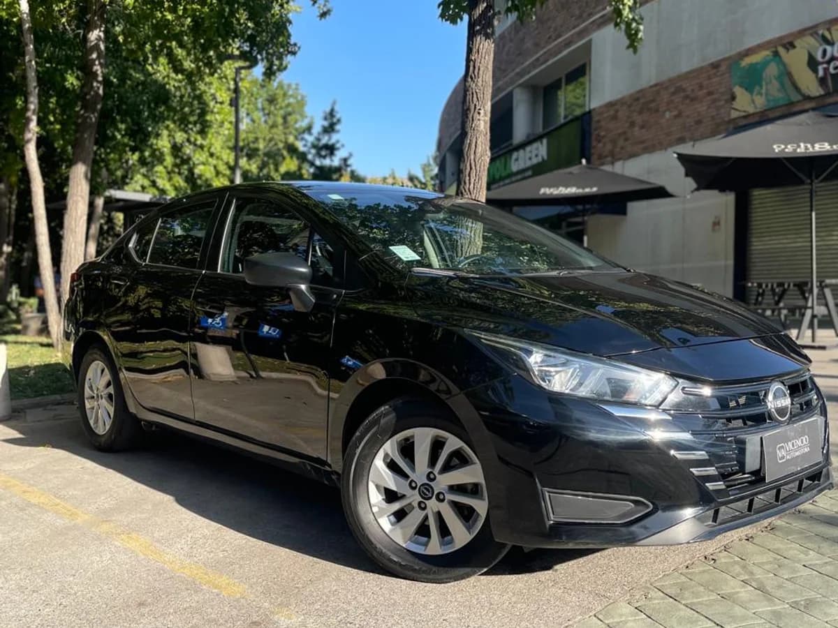 Nissan Versa 2024