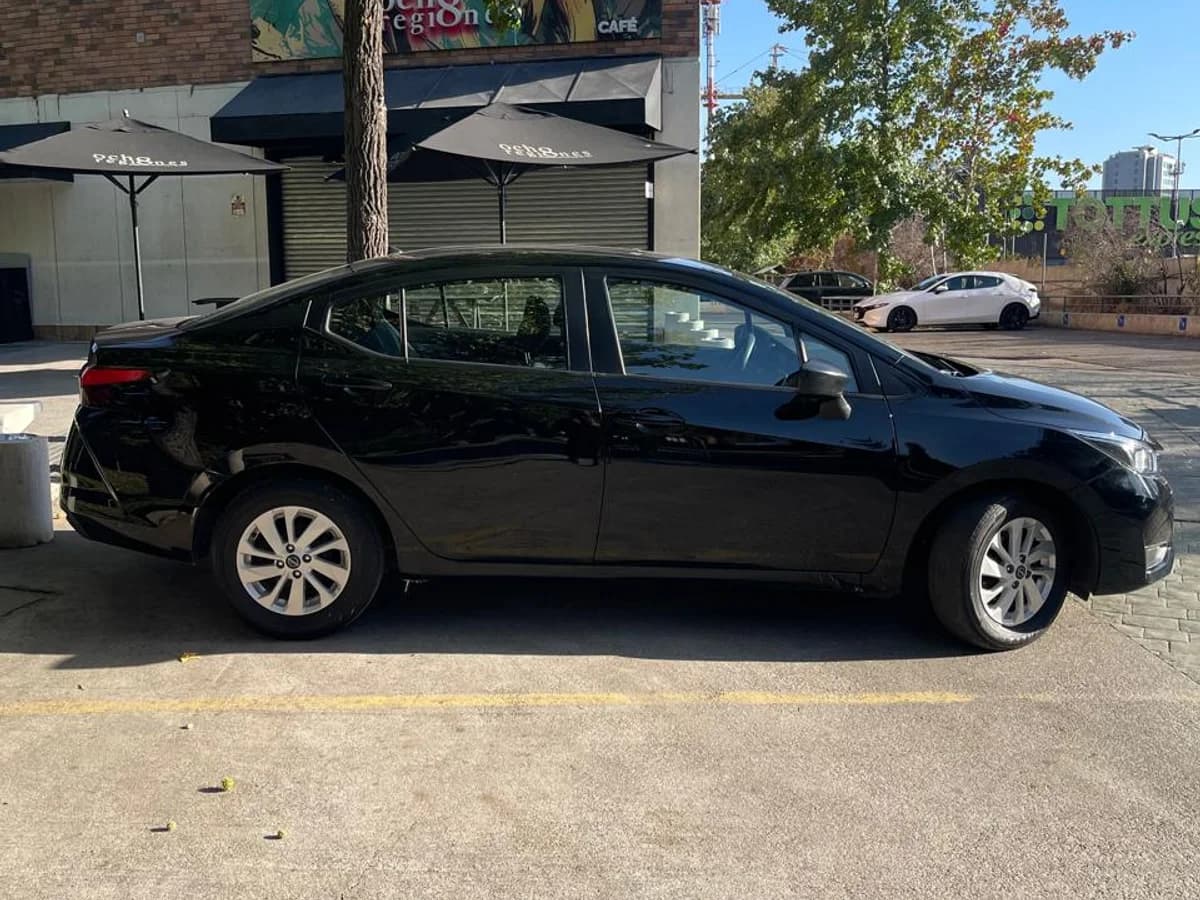 Nissan Versa 2024 - Imagen 8