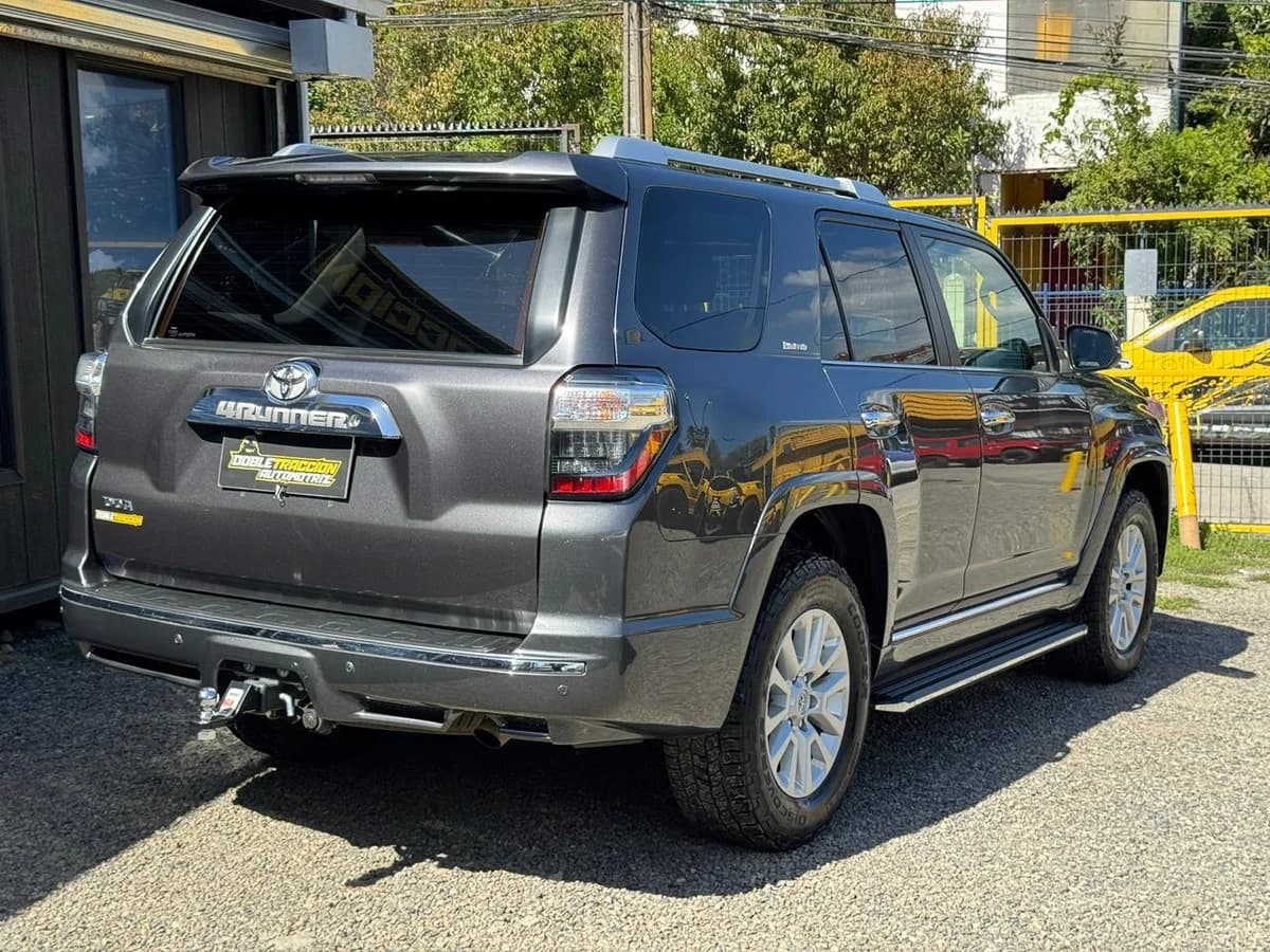 TOYOTA 4RUNNER LIMITED 4X4 - Imagen 9