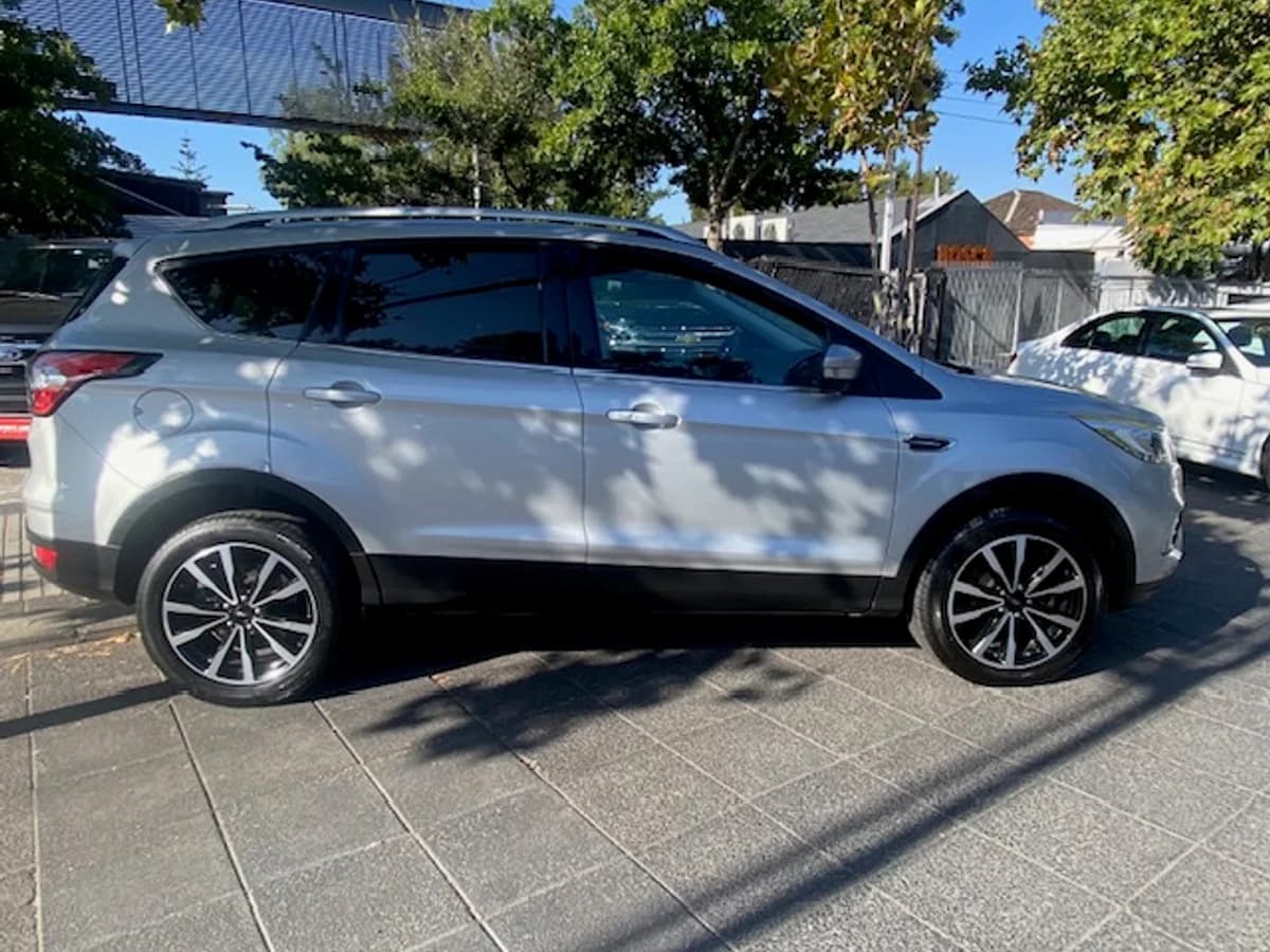 FORD ESCAPE 4x4 Limited 2.0 2020 - Imagen 3