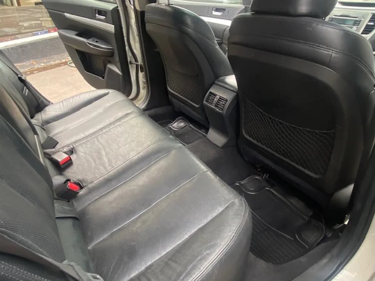 SUBARU OUTBACK 2.5 AWD 2010 - Imagen 13