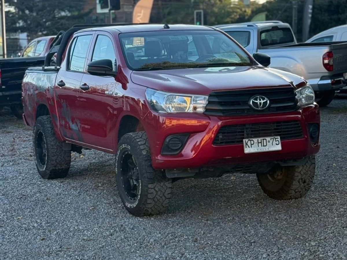 Toyota Hilux DX 4x4 2018