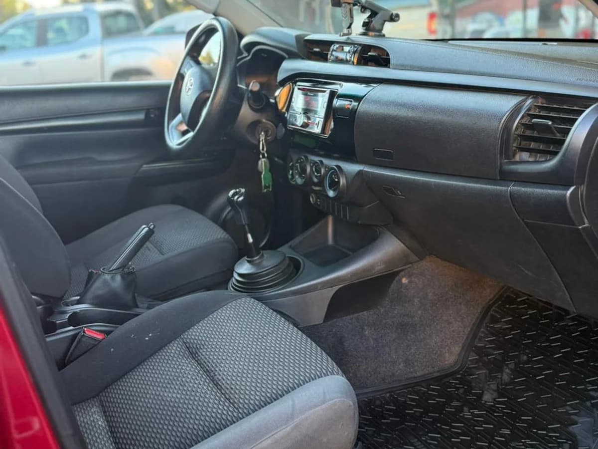 Toyota Hilux DX 4x4 2018 - Imagen 15