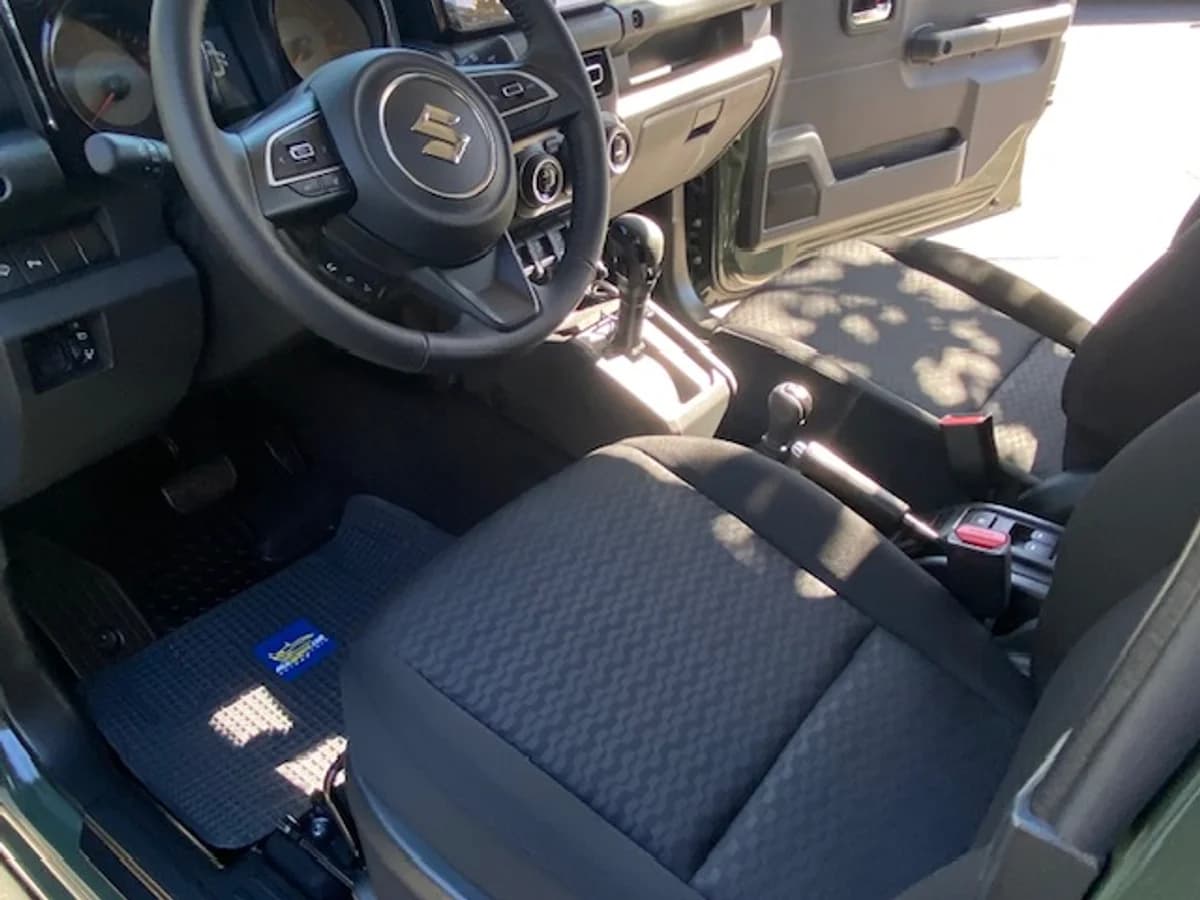 SUZUKI JIMNY 5P 1.5 AT GLX 2025 - Imagen 10