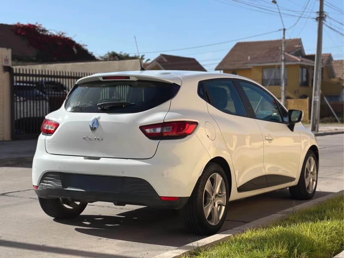 RENAULT CLIO 1.2 2016 - Imagen 2