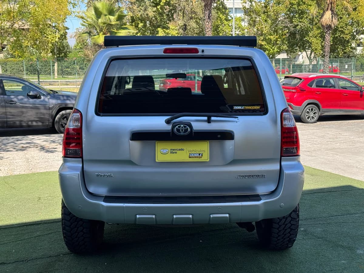 Toyota 4Runner SR5 2007 - Imagen 8