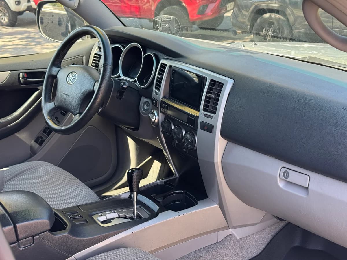 Toyota 4Runner SR5 2007 - Imagen 11