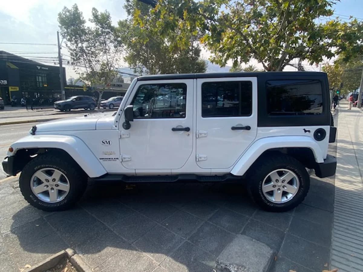 JEEP WRANGLER UNLTD Sahara 4x4 2.8 2015 - Imagen 8