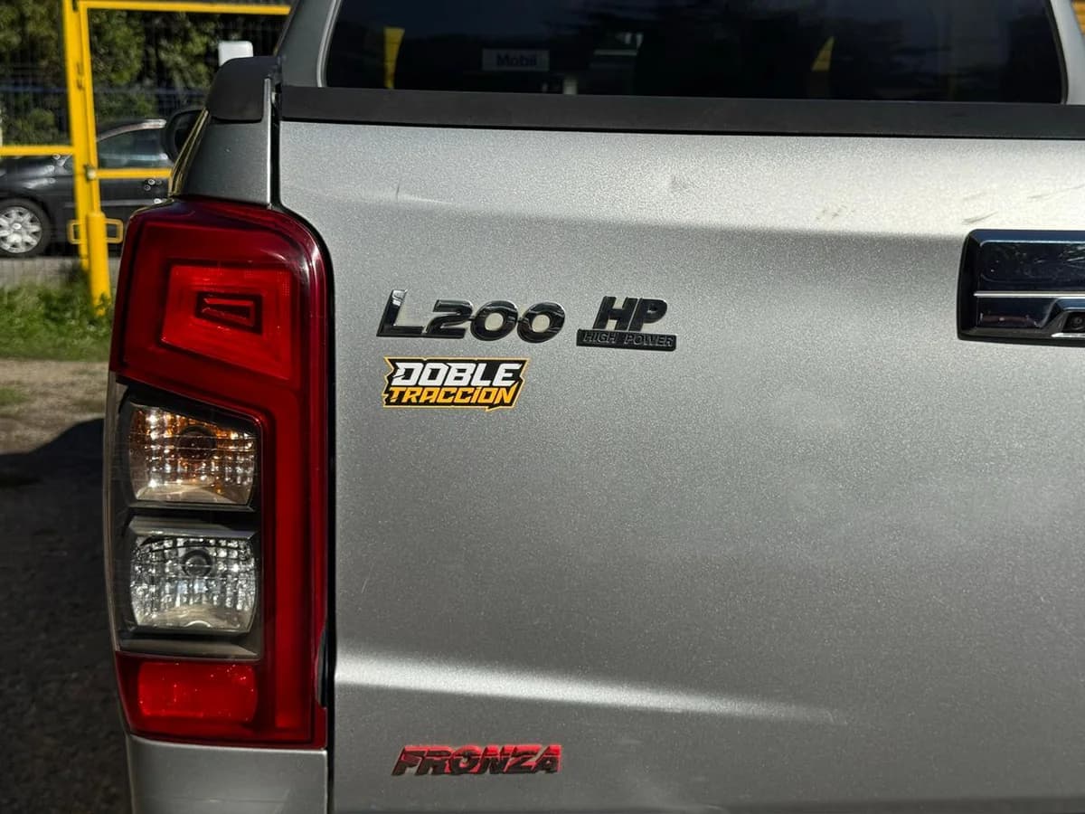 MITSUBISHI L200 DAKAR HP - Imagen 7