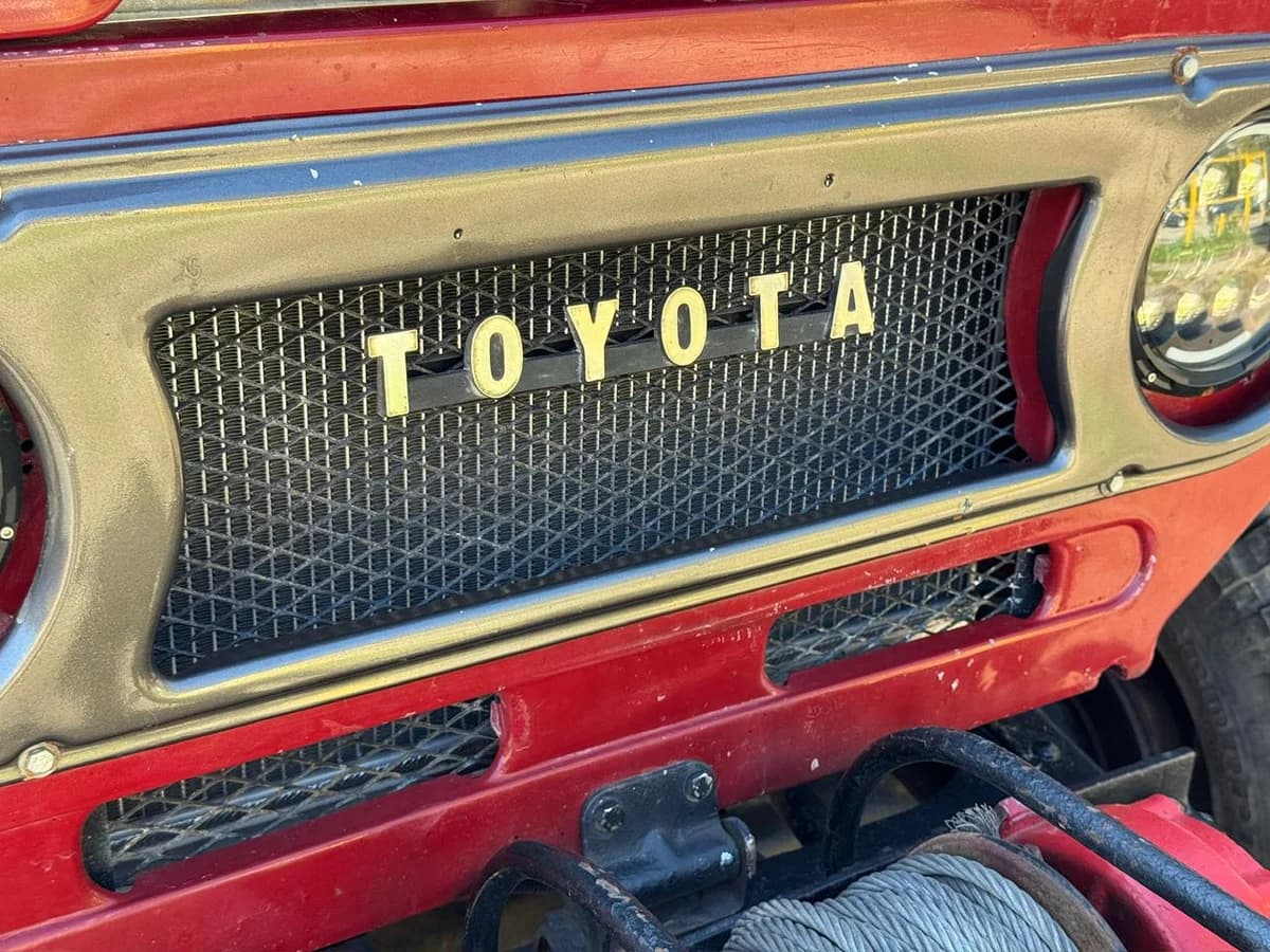 TOYOTA LAND CRUISER BJ40 - Imagen 4