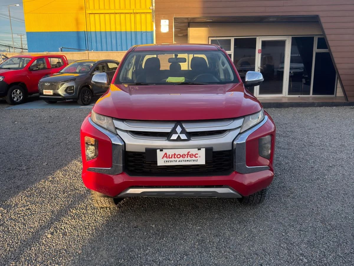 MITSUBISHI L200 KATANA CRT 4X4 - Imagen 2