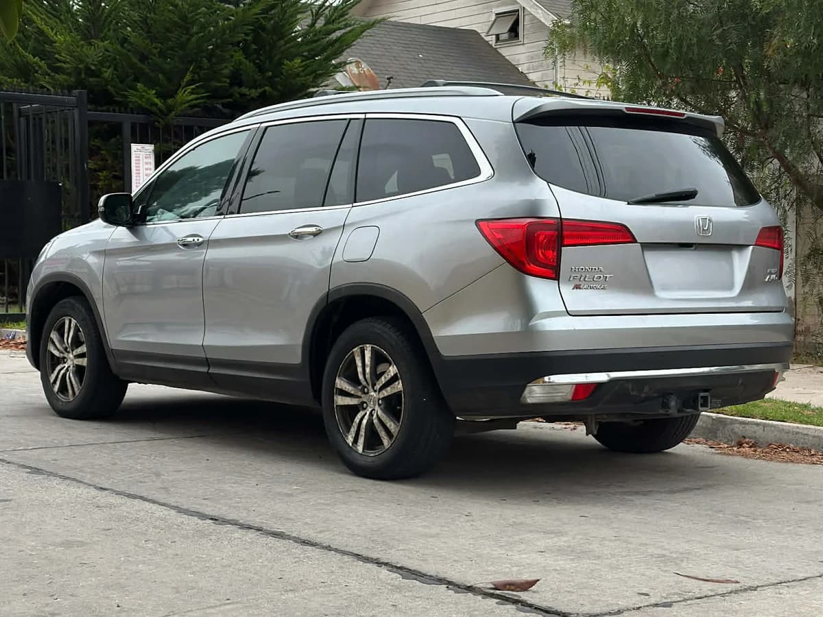 HONDA PILOT 3.5 2017 4X4 AT - Imagen 4