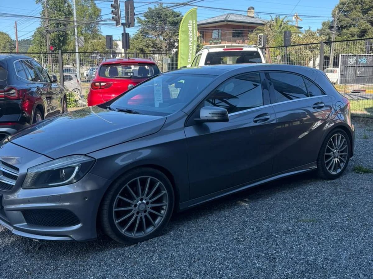 Mercedes Benz A200 1.8T DIESEL 2014
