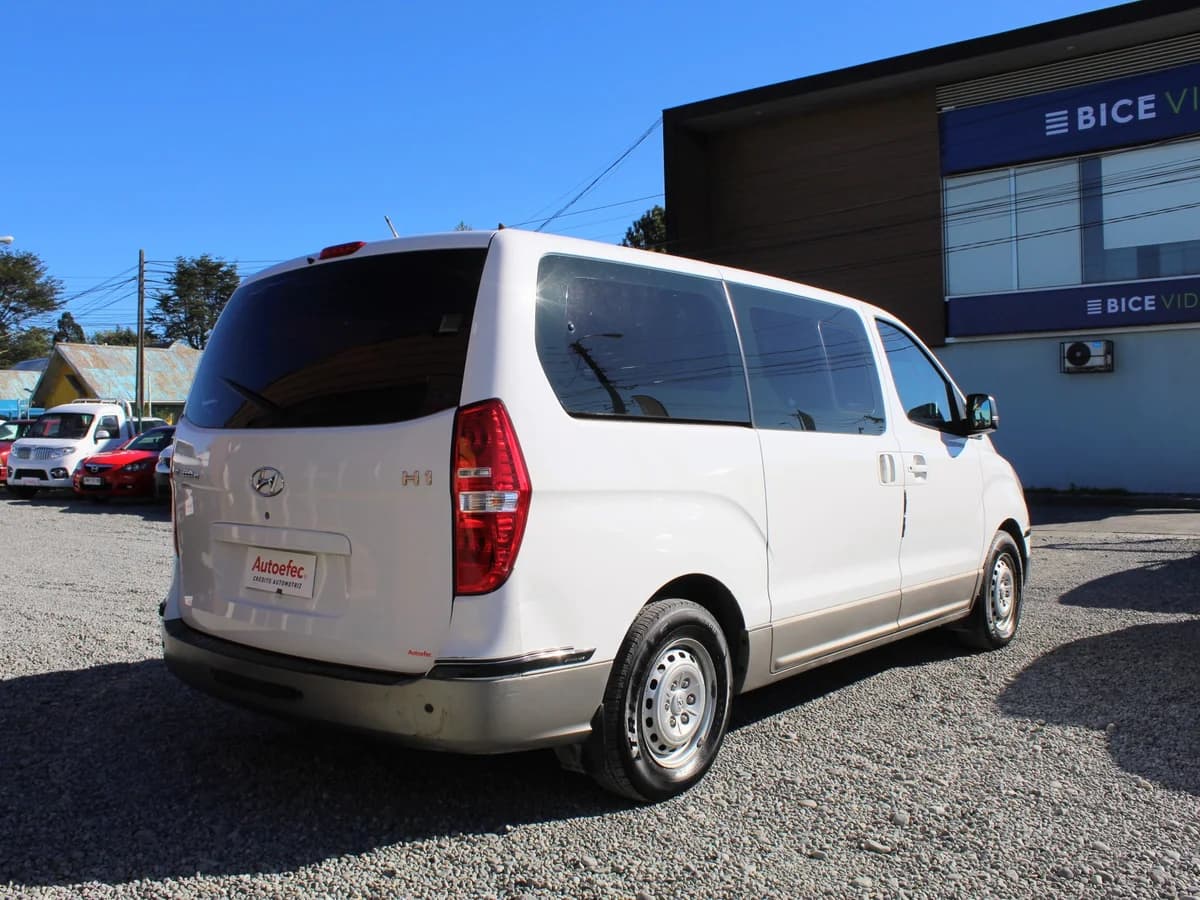 HYUNDAI H1 GLS CRDI 2.5 2018 - Imagen 8