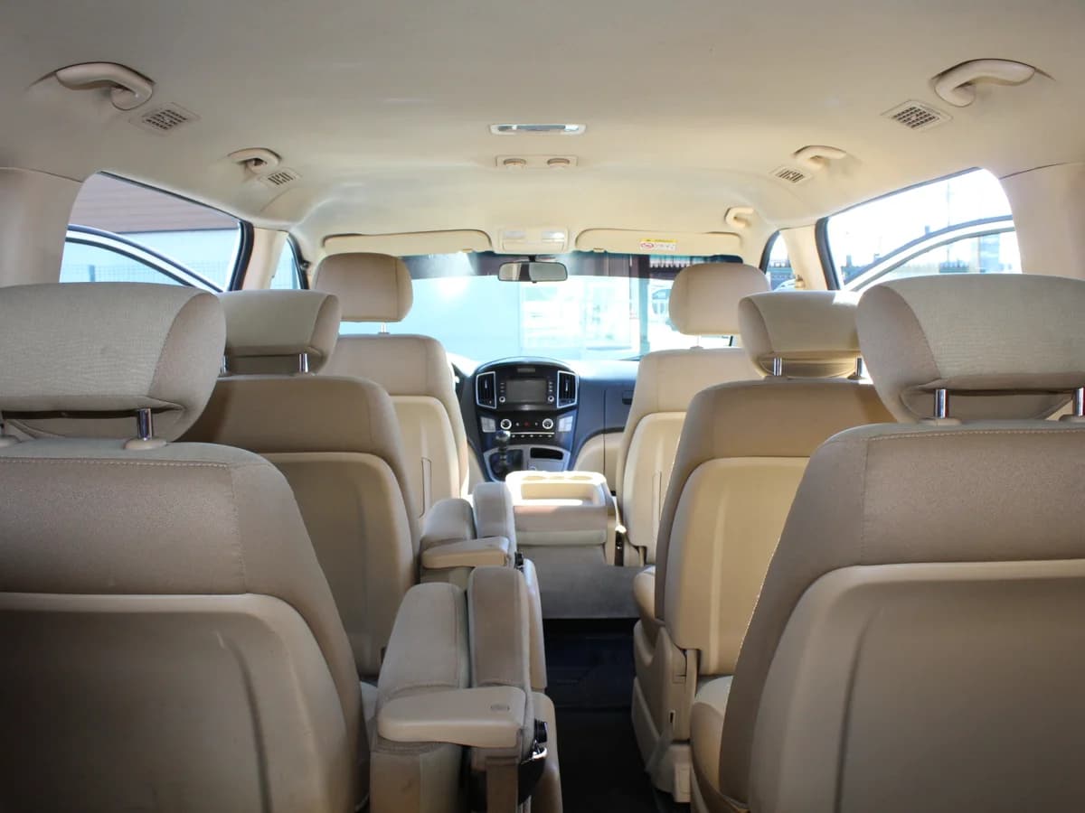 HYUNDAI H1 GLS CRDI 2.5 2018 - Imagen 10