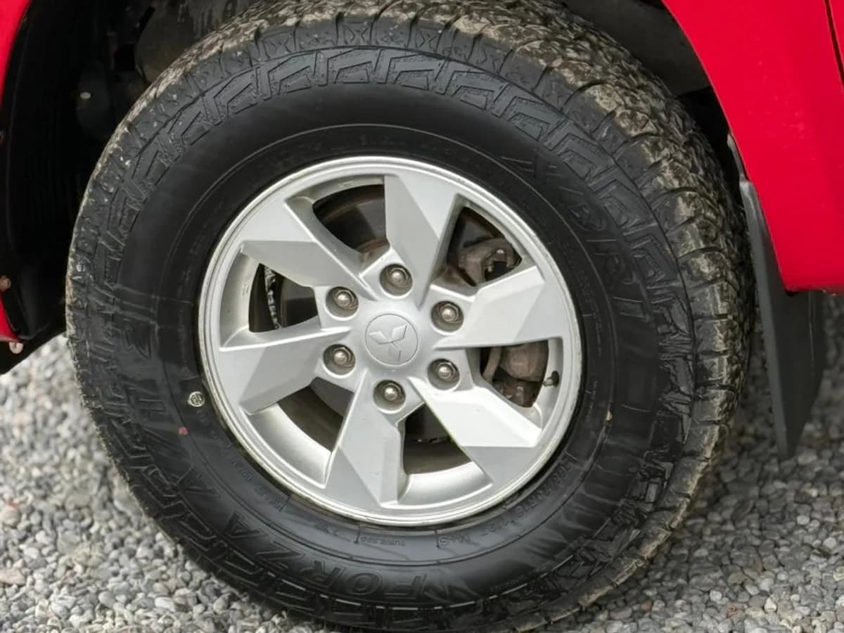 Mitsubishi L200 Katana CRT 4x4 2022 - Imagen 4