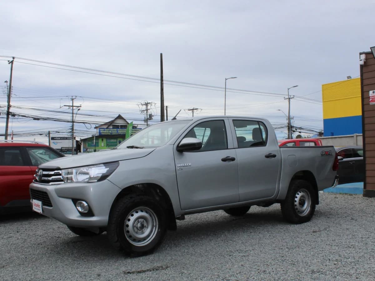 TOYOTA HILUX 4X4 DIÉSEL