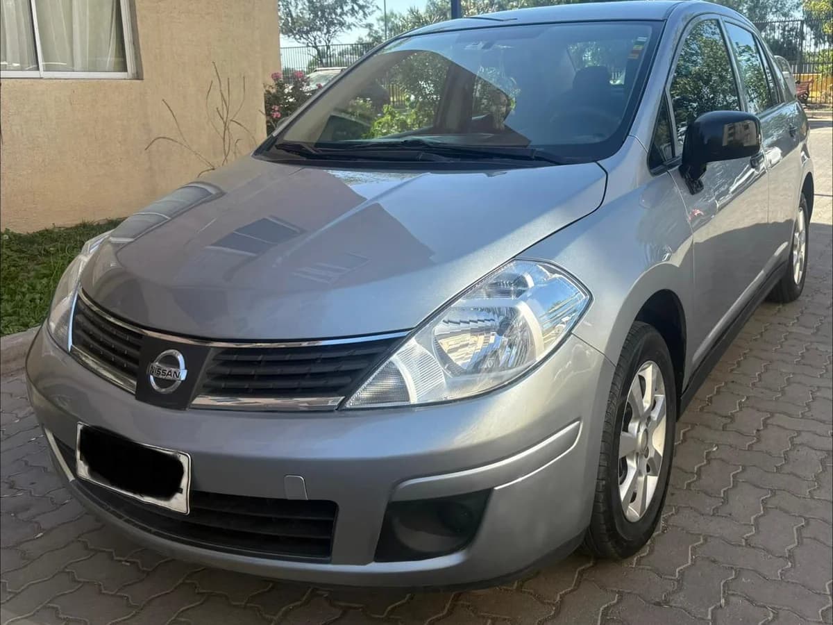 NISSAN Tiida 1.6 S 4X2 LL MT 4P 2012 - Imagen 6