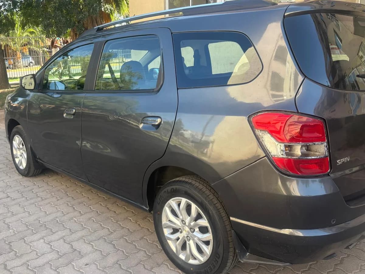 SPIN LTZ 1.8 1.8 LTZ MT - Imagen 7