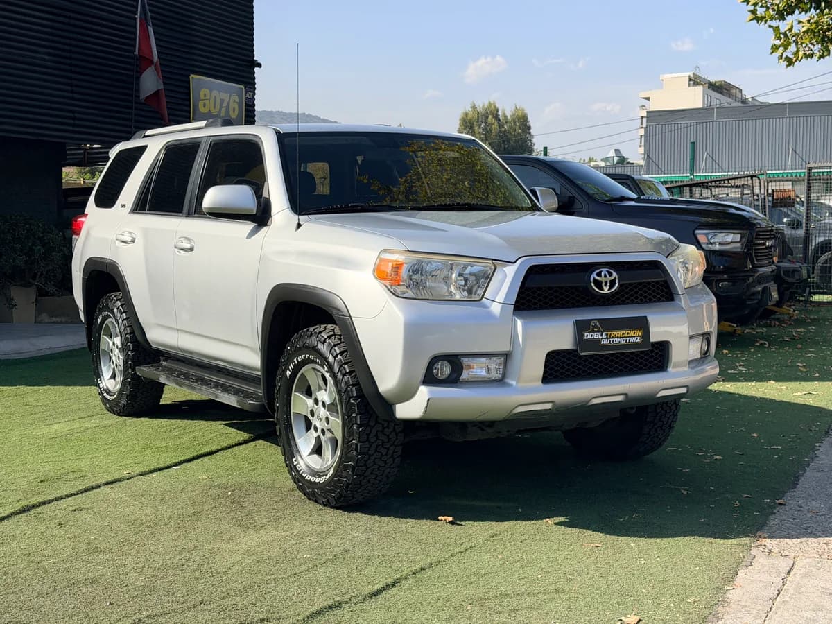 Toyota 4Runner SR5 2013