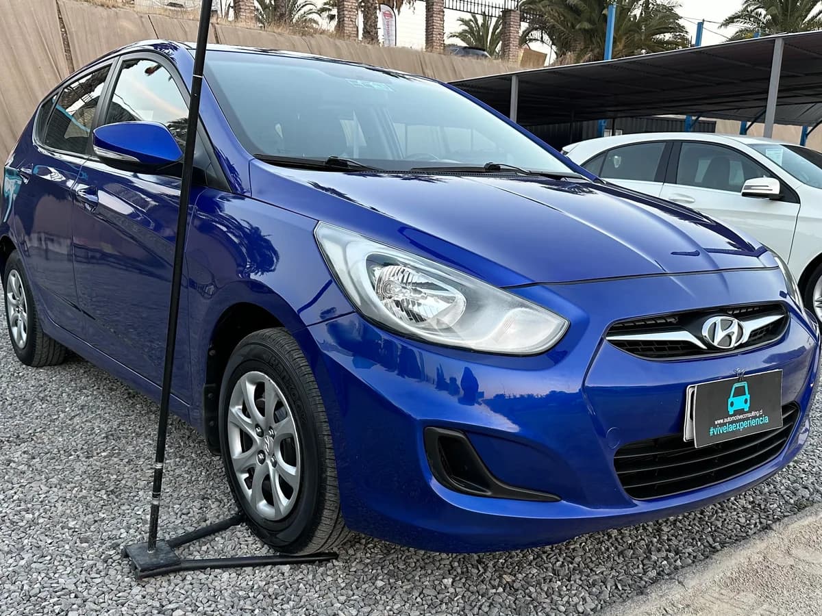 HYUNDAI ACCENT 1.4 RB HB GLS AC 2AB ABS - Imagen 3