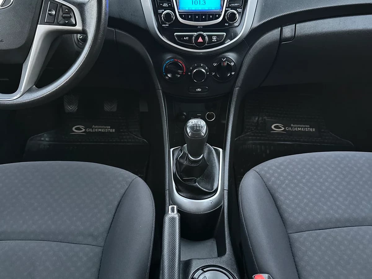 HYUNDAI ACCENT 1.4 RB HB GLS AC 2AB ABS - Imagen 18