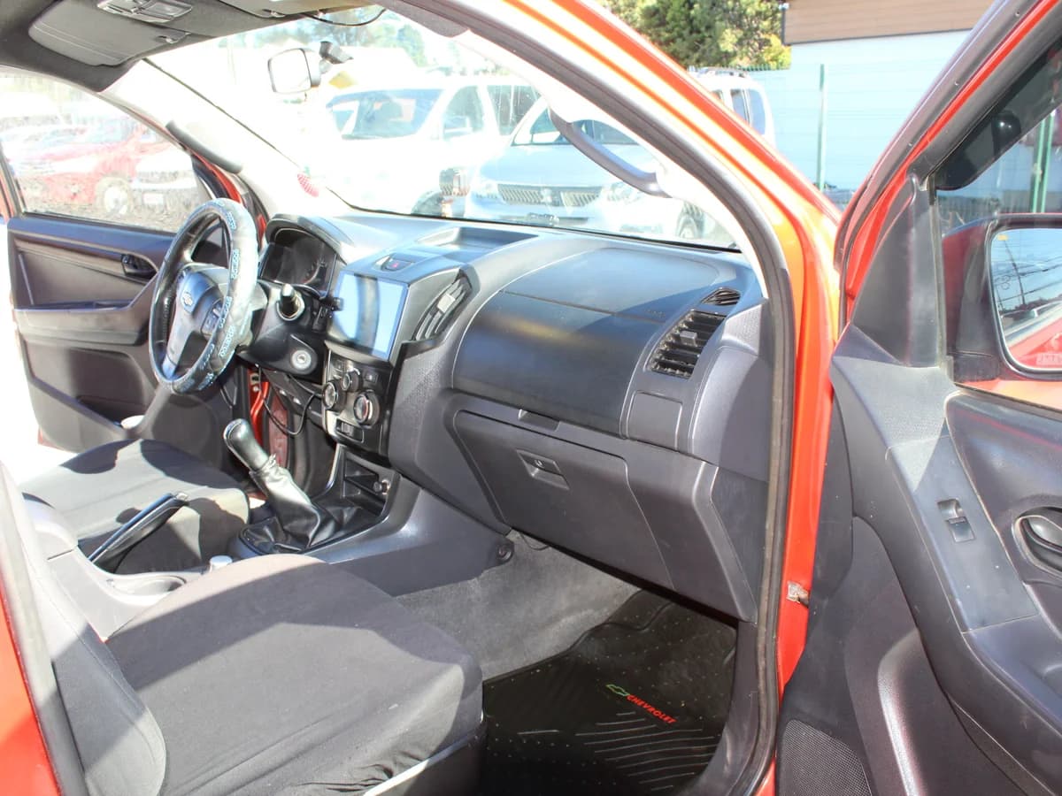 CHEVROLET D-MAX 4X4 DIÉSEL 2017 - Imagen 5