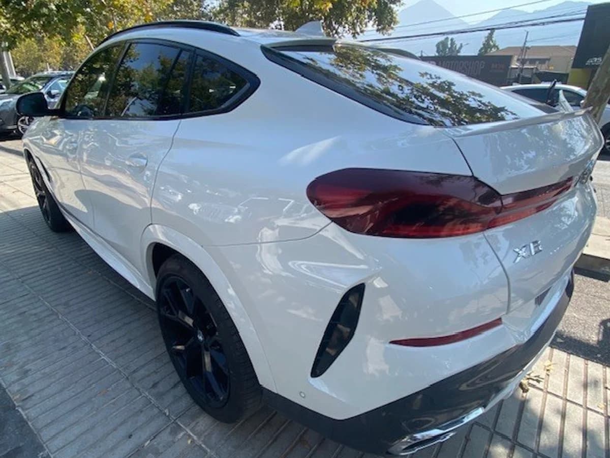 BMW X6 XDRIVE 30D 4X4 3.0 AUT 2023 - Imagen 3