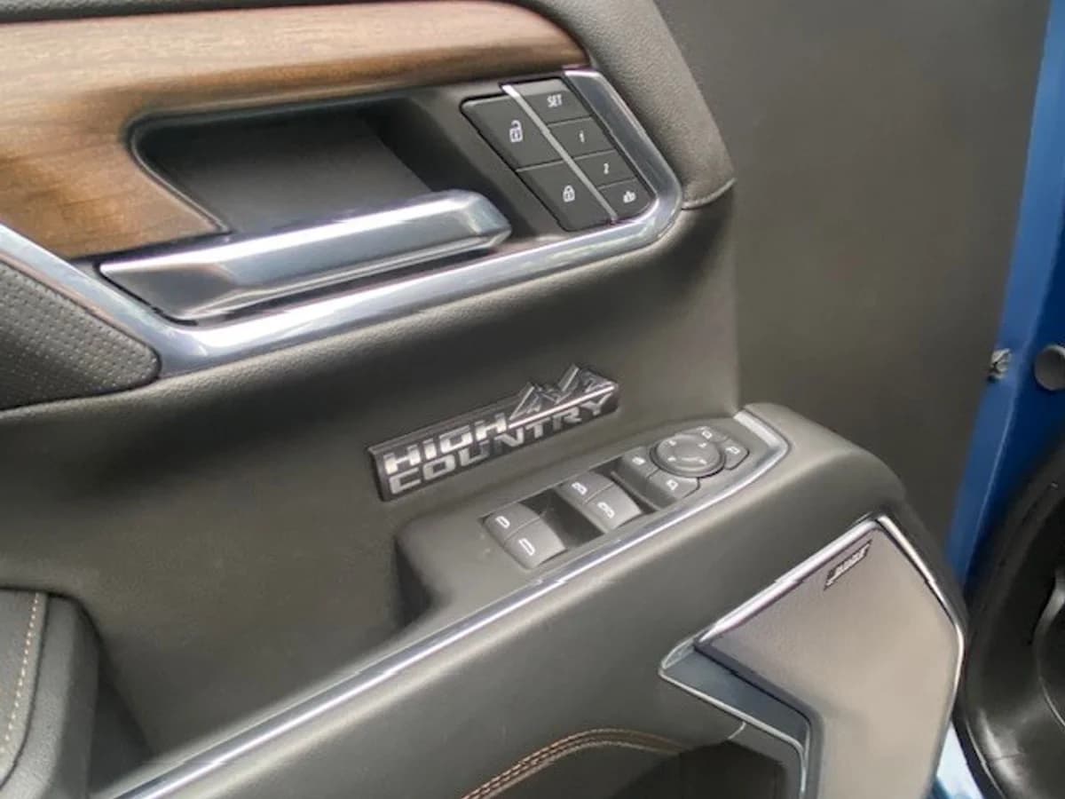CHEVROLET SILVERADO Diesel 3.0 TD 2024 - Imagen 21
