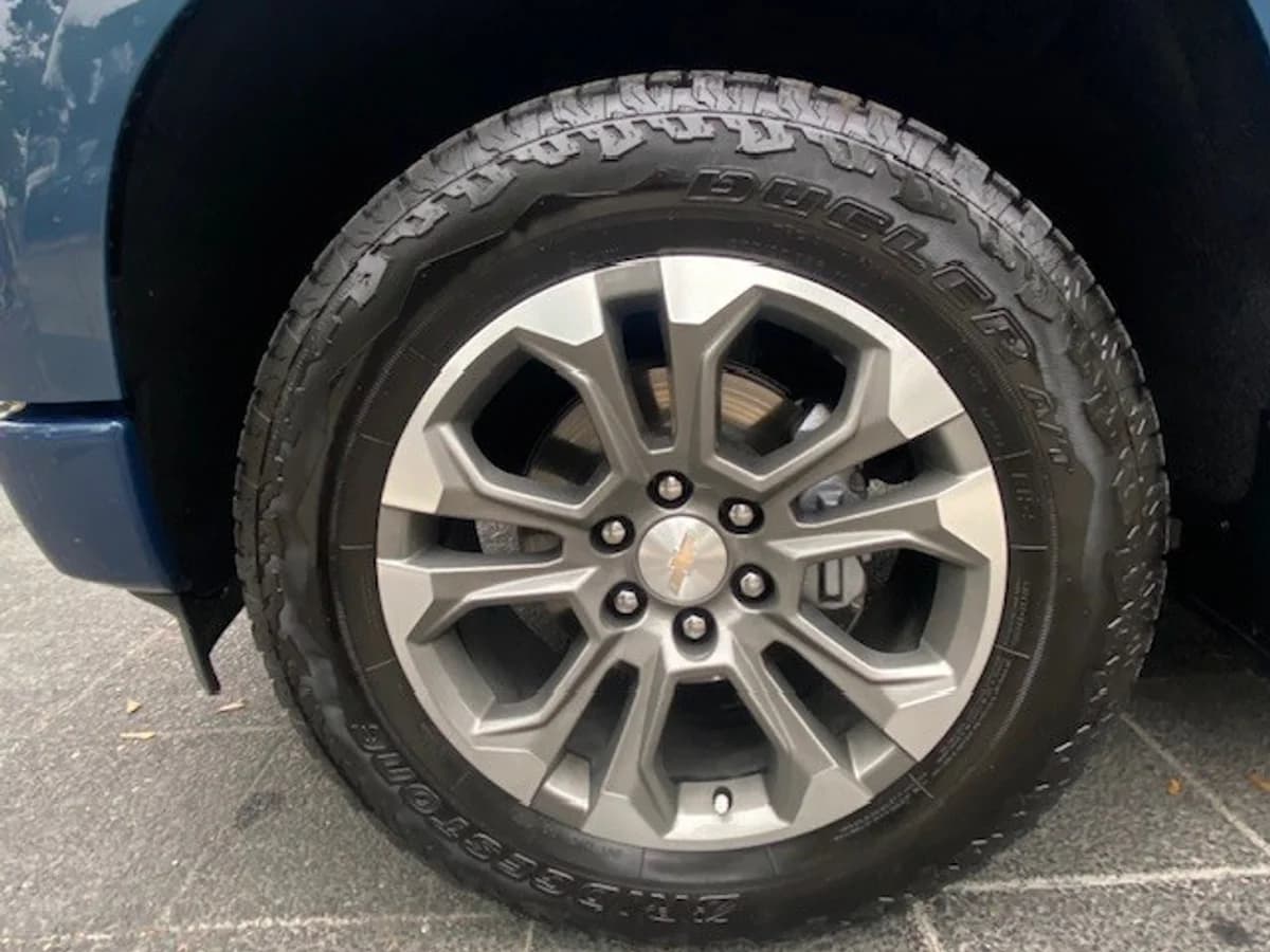 CHEVROLET SILVERADO Diesel 3.0 TD 2024 - Imagen 28