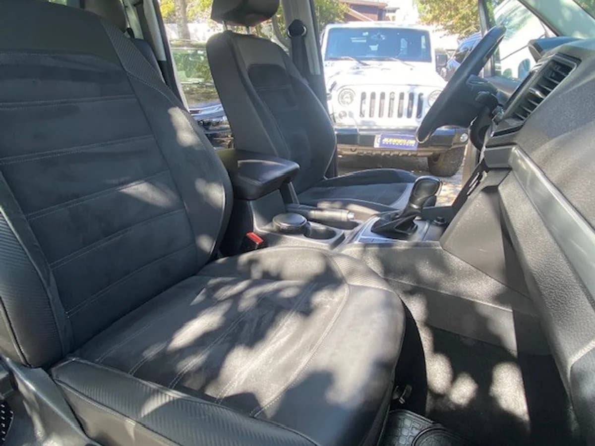 VOLKSWAGEN AMAROK Highline 4x4 2.0 AT 2019 - Imagen 13