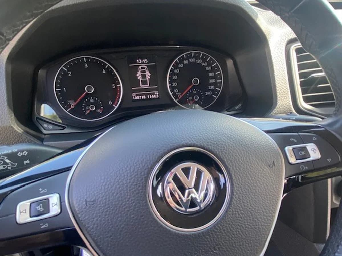 VOLKSWAGEN AMAROK Highline 4x4 2.0 AT 2019 - Imagen 24