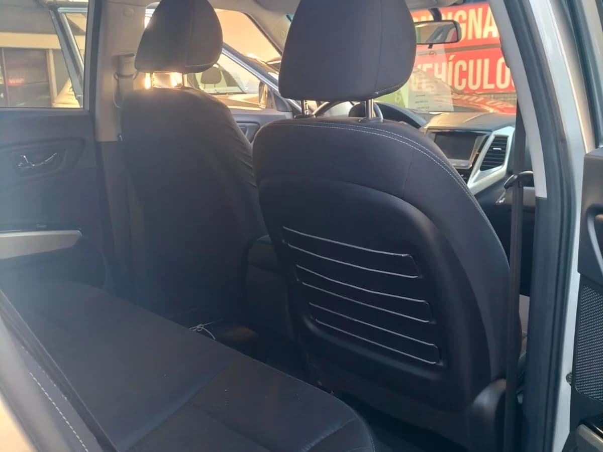 Ssangyong Tivoli 1.5 - Imagen 9